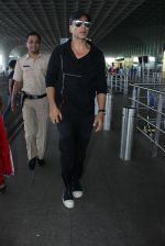 Akshay Kumar leave for Dubai with Emirates on 12th March 2016